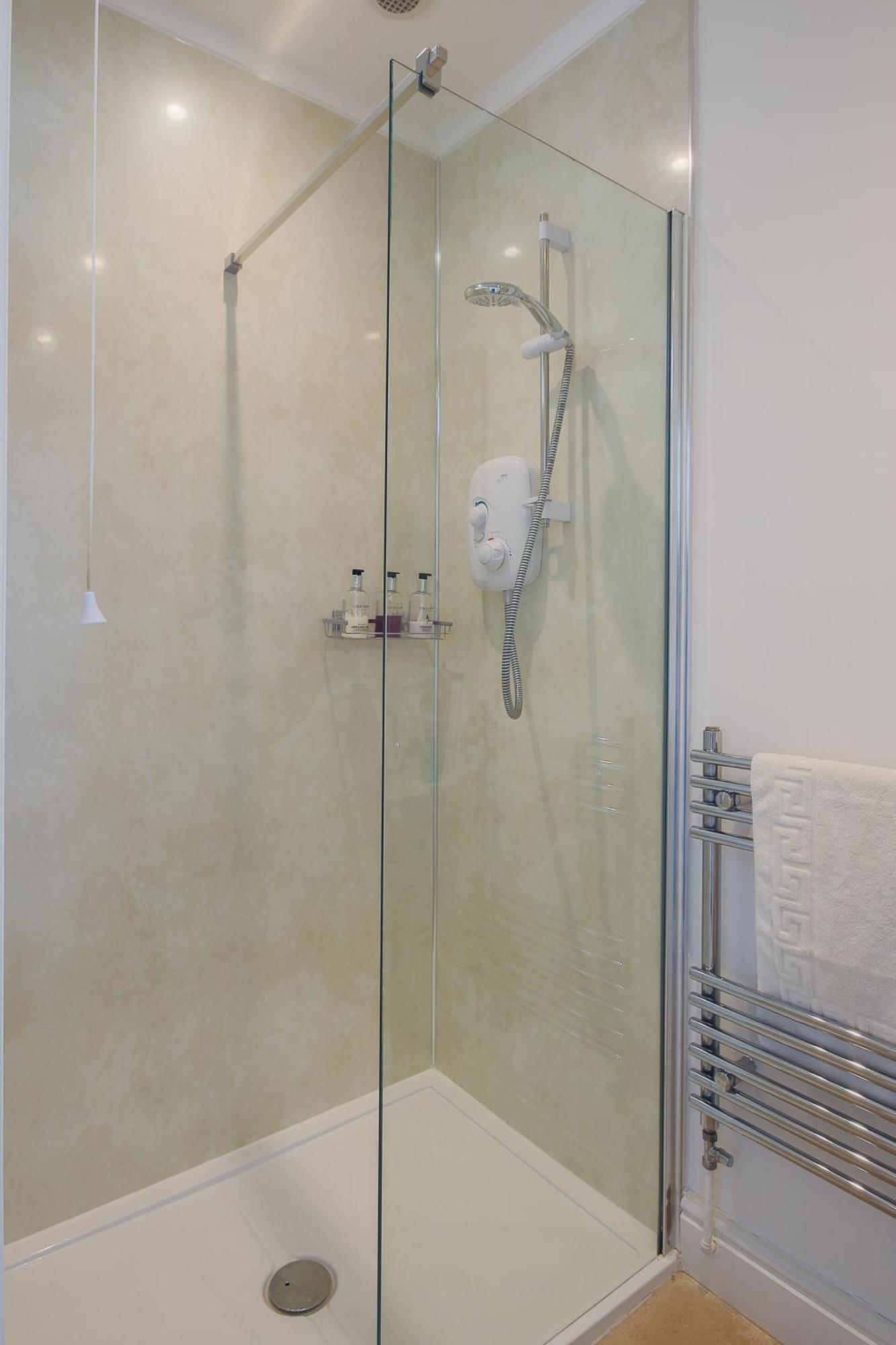 Villa Northcliffe, Southwold Seafront Sleeps 14 Extérieur photo